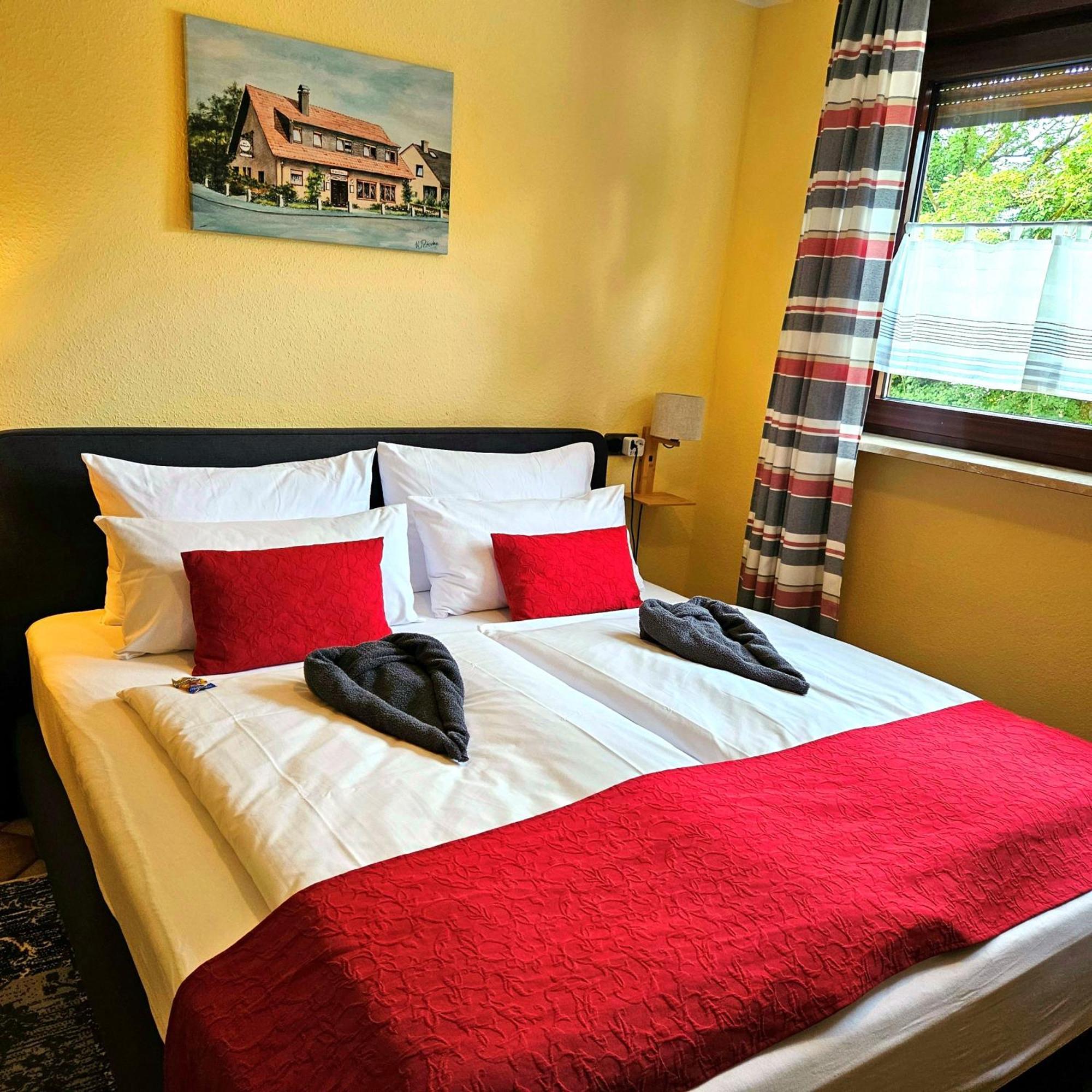 Haus Scheuten Hotel Дуйсбург Екстериор снимка