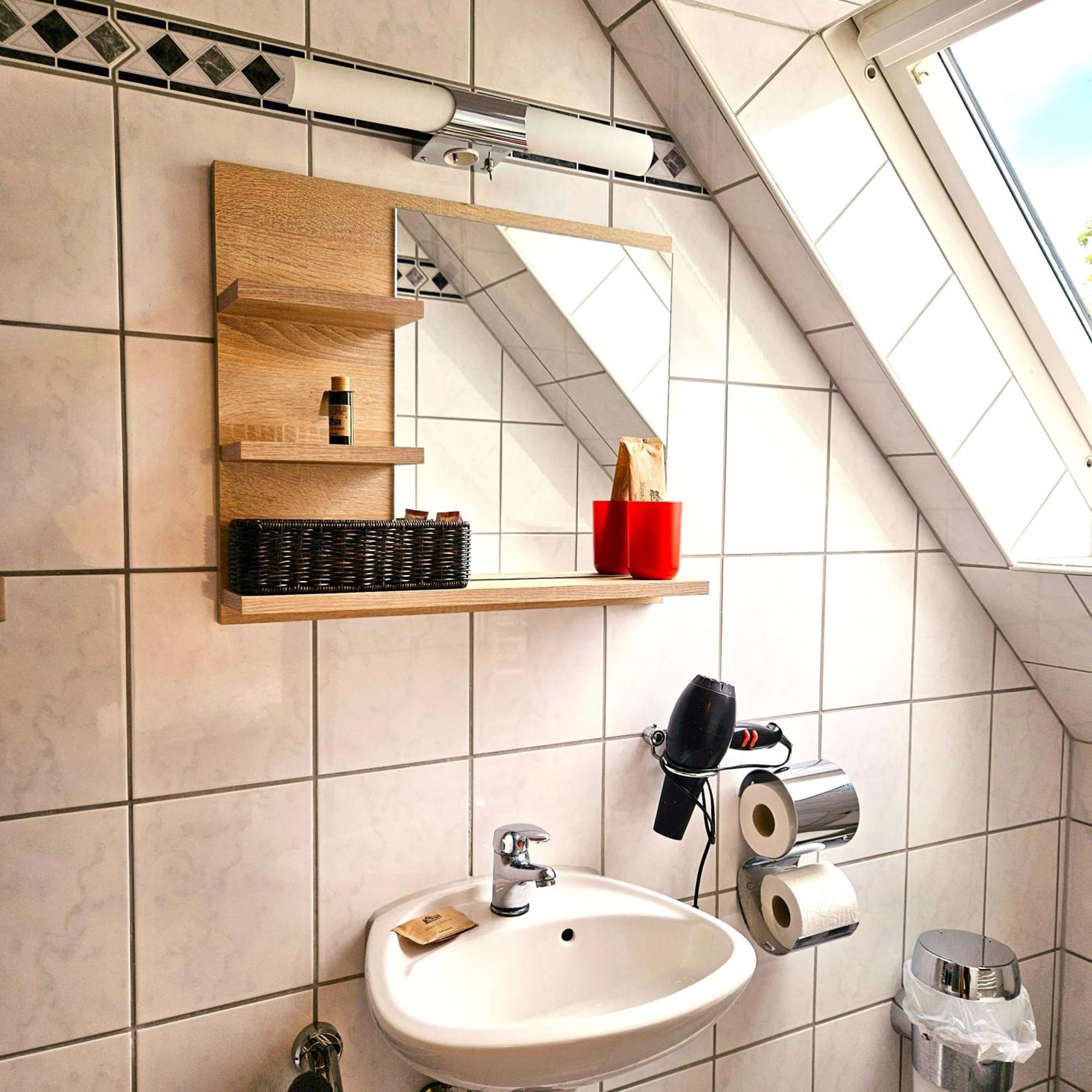 Haus Scheuten Hotel Дуйсбург Екстериор снимка