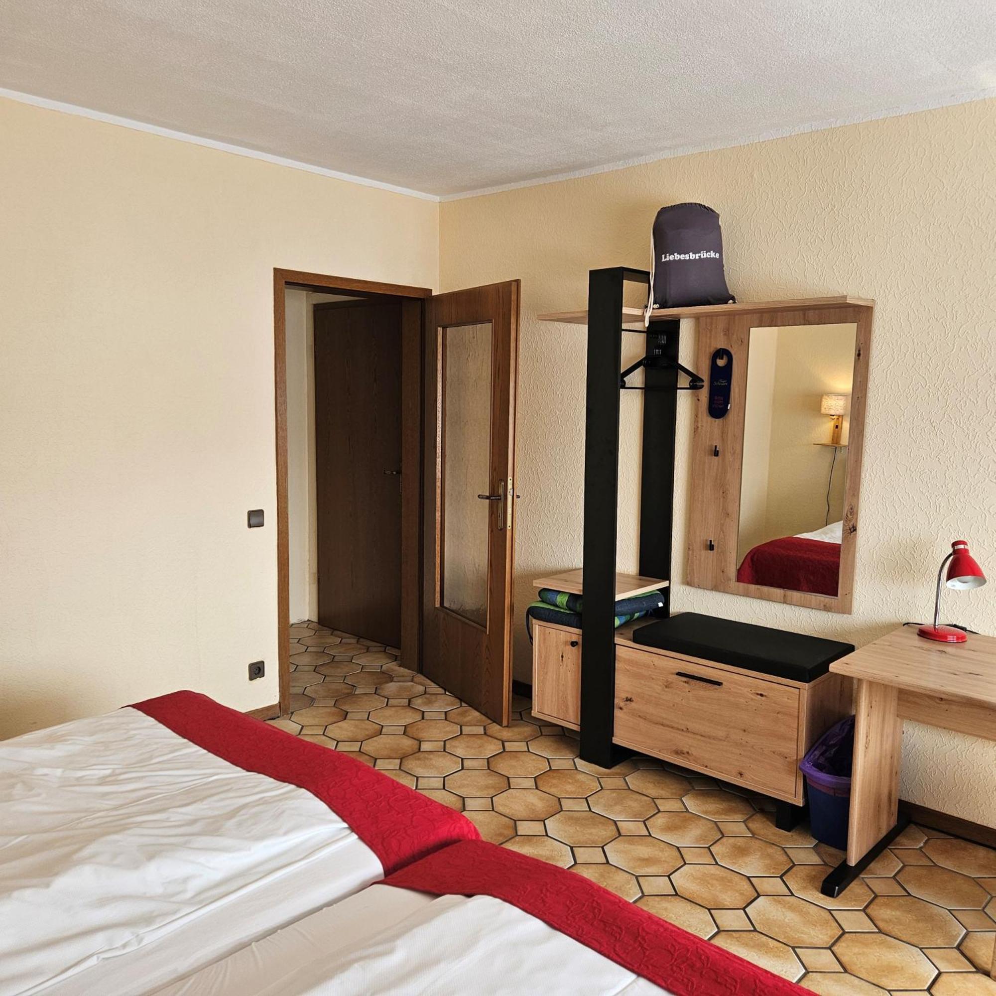 Haus Scheuten Hotel Дуйсбург Екстериор снимка