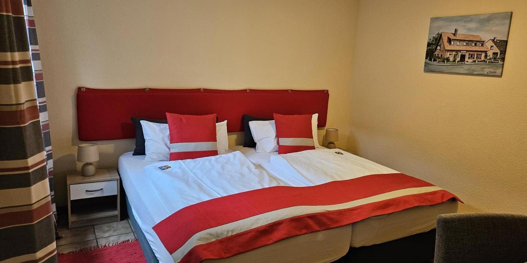 Haus Scheuten Hotel Дуйсбург Екстериор снимка