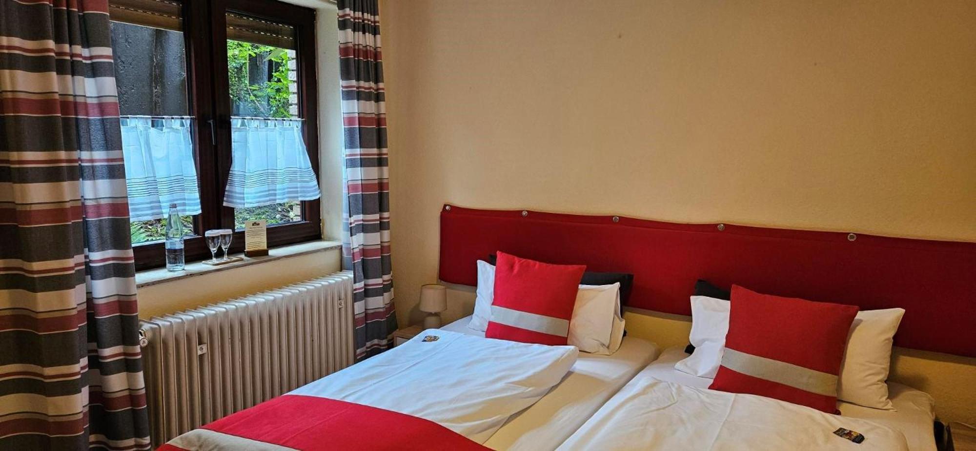 Haus Scheuten Hotel Дуйсбург Екстериор снимка