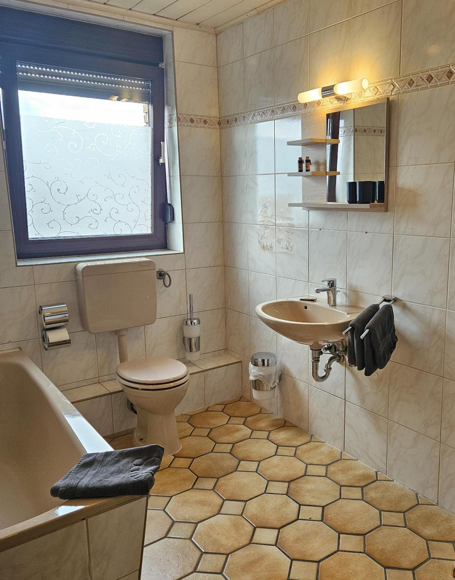 Haus Scheuten Hotel Дуйсбург Екстериор снимка